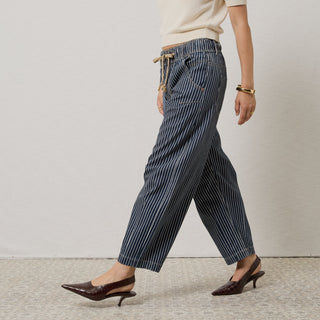 Women's Barrel Jeans
