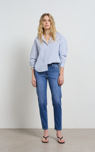 Danika slim jeans showcasing elegant design and perfect fit for modern fashion