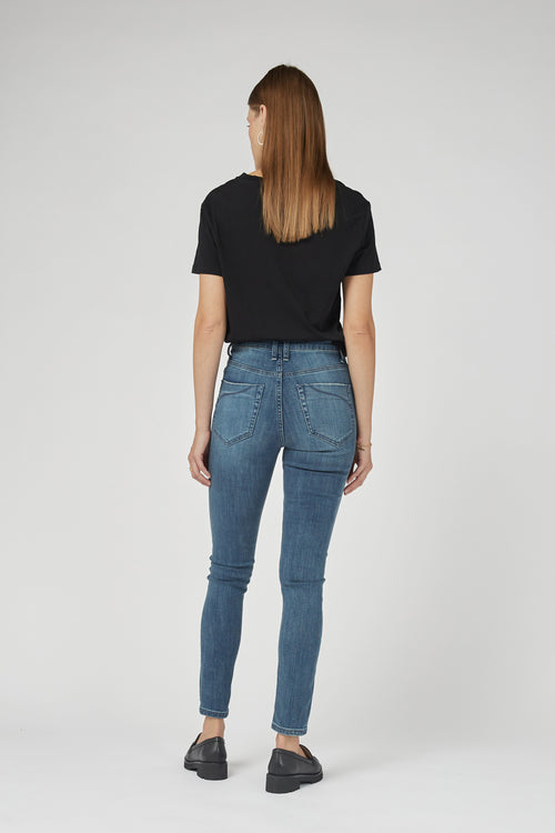 DCD High Waisted Classic Jeans