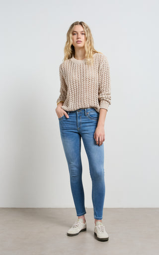 Lauren mid rise skinny jeans for women, stylish and comfortable denim fit